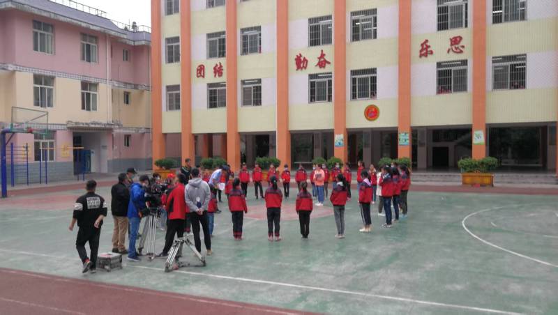 让产品 “动” 起来！优质雁山区产品视频拍摄公司是怎么炼成的？